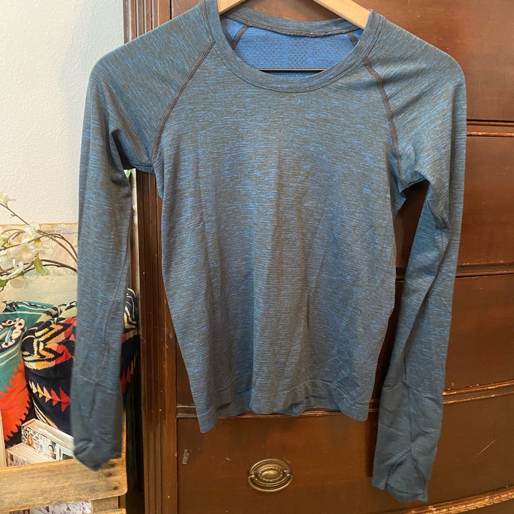 lululemon athletica Blue Long Sleeve Top